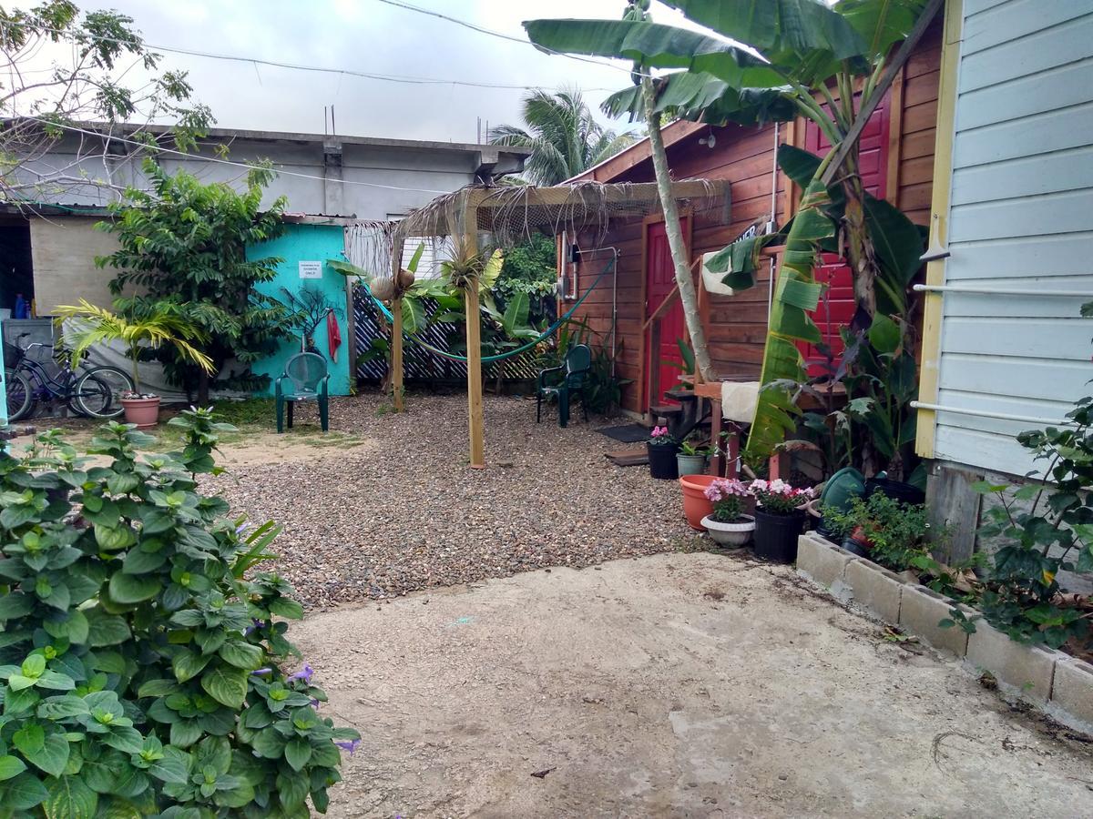 Placencia Hostel Exteriér fotografie
