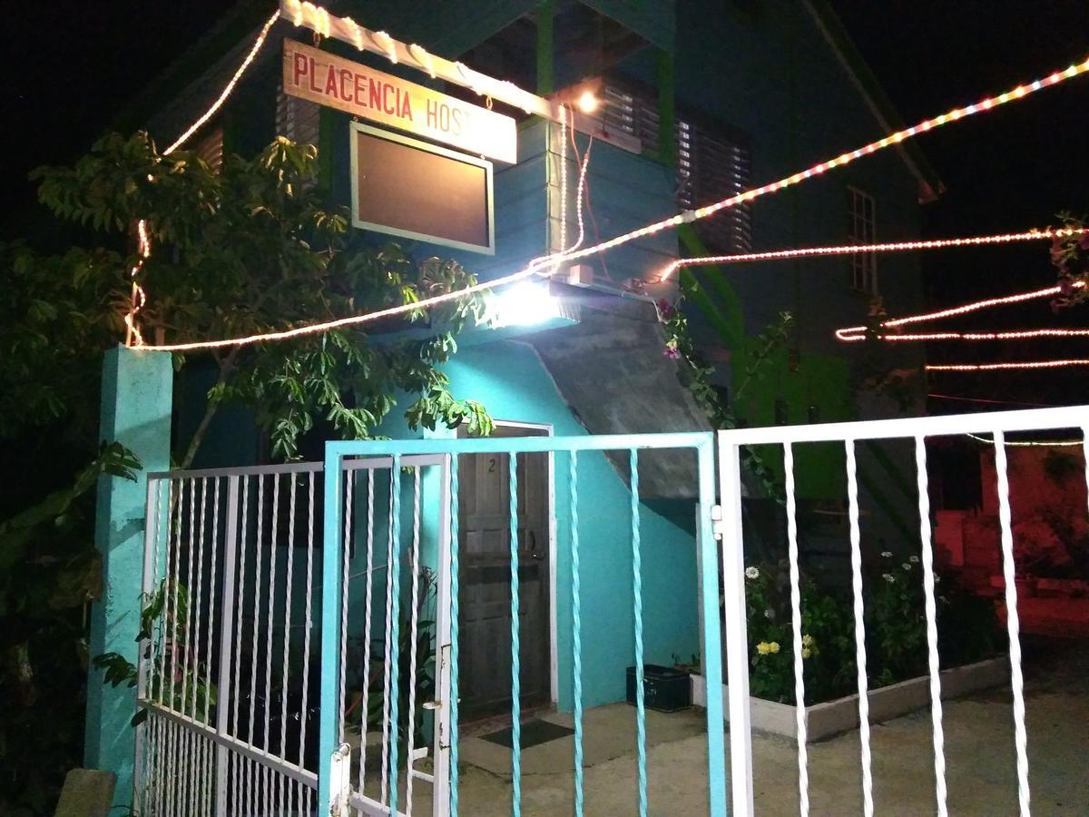 Placencia Hostel Exteriér fotografie